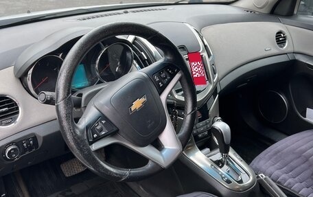 Chevrolet Cruze II, 2013 год, 600 000 рублей, 2 фотография