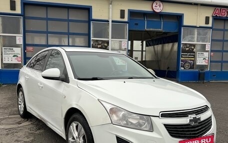 Chevrolet Cruze II, 2013 год, 600 000 рублей, 3 фотография