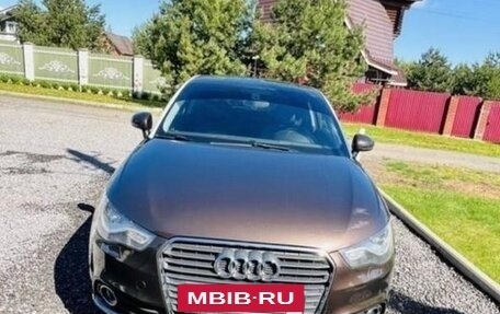 Audi A1, 2011 год, 1 350 000 рублей, 6 фотография