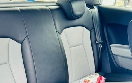 Audi A1, 2011 год, 1 350 000 рублей, 12 фотография