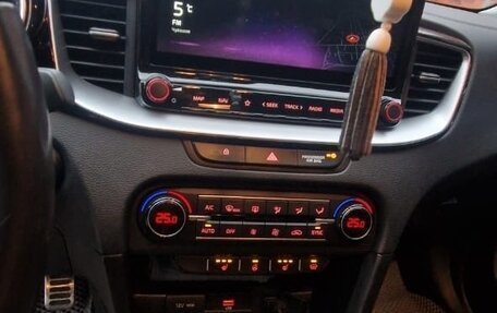 KIA cee'd III, 2022 год, 2 600 000 рублей, 9 фотография