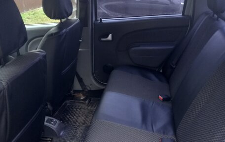 Renault Logan I, 2007 год, 200 000 рублей, 7 фотография