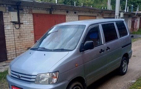 Toyota Town Ace III, 1998 год, 475 000 рублей, 1 фотография