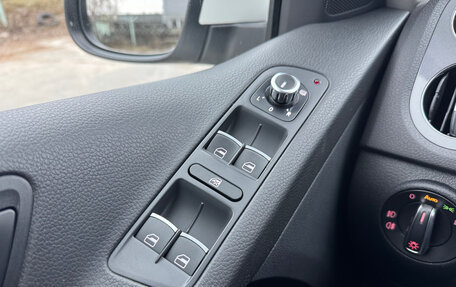 Volkswagen Tiguan I, 2013 год, 1 379 000 рублей, 23 фотография