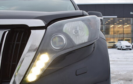 Toyota Land Cruiser Prado 150 рестайлинг 2, 2016 год, 3 650 000 рублей, 11 фотография