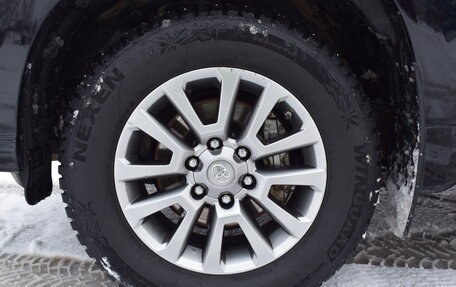 Toyota Land Cruiser Prado 150 рестайлинг 2, 2016 год, 3 650 000 рублей, 12 фотография