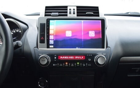 Toyota Land Cruiser Prado 150 рестайлинг 2, 2016 год, 3 650 000 рублей, 15 фотография