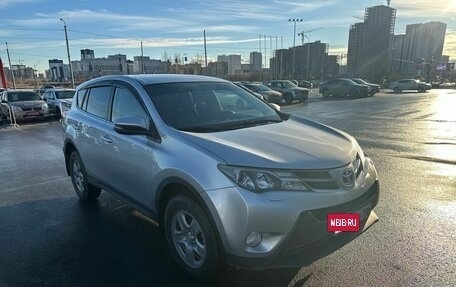 Toyota RAV4, 2013 год, 1 799 000 рублей, 2 фотография