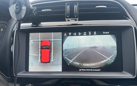 Jaguar F-Pace, 2016 год, 2 650 000 рублей, 29 фотография