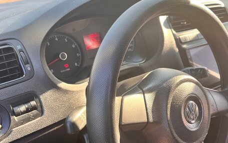 Volkswagen Polo VI (EU Market), 2011 год, 860 000 рублей, 7 фотография