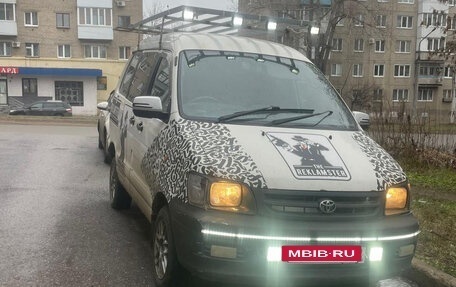 Toyota Town Ace III, 2000 год, 300 000 рублей, 2 фотография