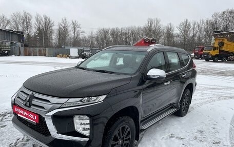 Mitsubishi Montero Sport, 2022 год, 5 750 000 рублей, 2 фотография