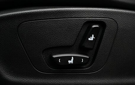 Chevrolet Captiva, 2022 год, 2 199 000 рублей, 23 фотография