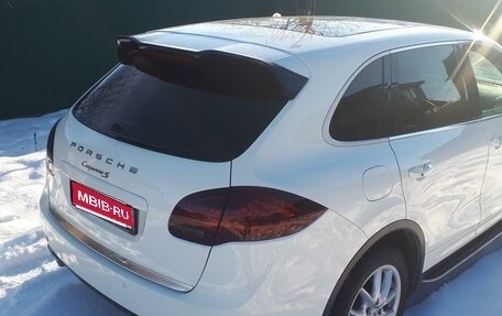 Porsche Cayenne III, 2011 год, 2 100 000 рублей, 1 фотография