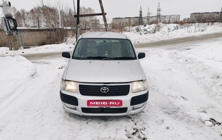Toyota Succeed I рестайлинг, 2002 год, 550 000 рублей, 1 фотография
