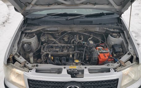 Toyota Succeed I рестайлинг, 2002 год, 550 000 рублей, 13 фотография