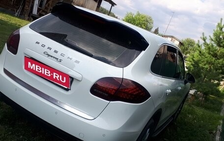 Porsche Cayenne III, 2011 год, 2 100 000 рублей, 11 фотография