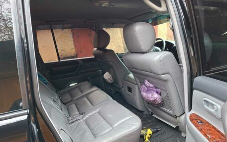 Toyota Land Cruiser 100 рестайлинг 2, 2002 год, 1 280 000 рублей, 10 фотография