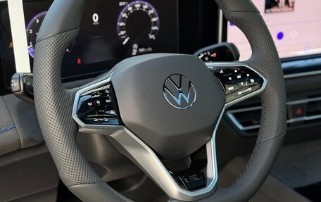 Volkswagen Tiguan, 2025 год, 4 900 000 рублей, 28 фотография