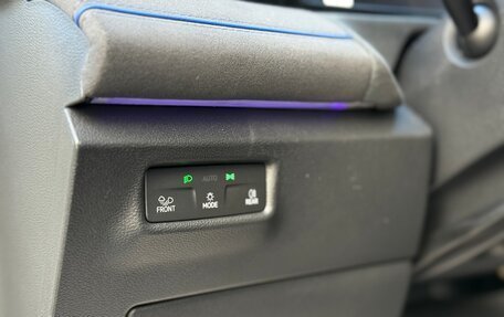 Volkswagen Tiguan, 2025 год, 4 900 000 рублей, 25 фотография