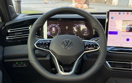 Volkswagen Tiguan, 2025 год, 4 900 000 рублей, 30 фотография