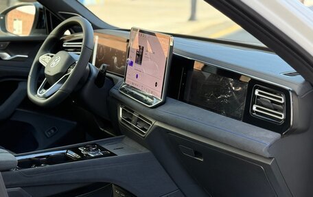 Volkswagen Tiguan, 2025 год, 4 900 000 рублей, 33 фотография