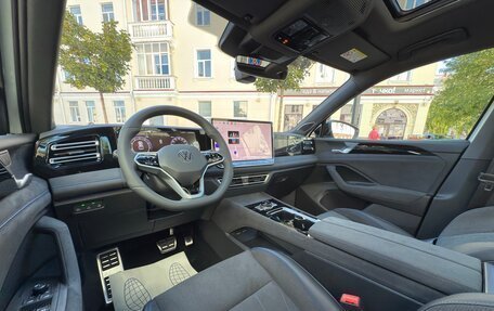 Volkswagen Tiguan, 2025 год, 4 900 000 рублей, 38 фотография