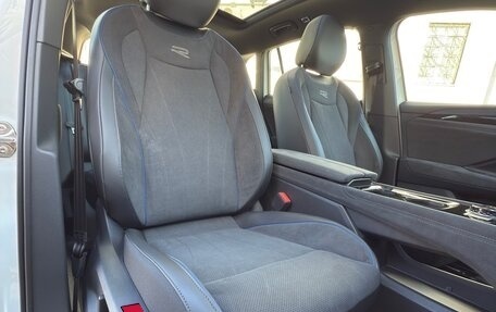 Volkswagen Tiguan, 2025 год, 4 900 000 рублей, 35 фотография