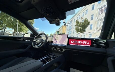 Volkswagen Tiguan, 2025 год, 4 900 000 рублей, 40 фотография