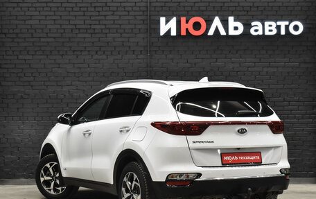 KIA Sportage IV рестайлинг, 2020 год, 2 500 000 рублей, 5 фотография