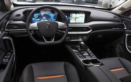 FAW Bestune T77, 2024 год, 2 199 000 рублей, 6 фотография