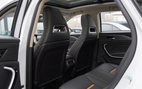 FAW Bestune T77, 2024 год, 2 199 000 рублей, 11 фотография