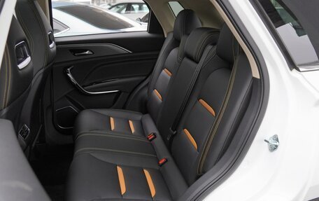 FAW Bestune T77, 2024 год, 2 199 000 рублей, 9 фотография