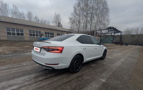Skoda Superb III рестайлинг, 2022 год, 3 700 000 рублей, 14 фотография