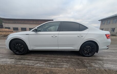 Skoda Superb III рестайлинг, 2022 год, 3 700 000 рублей, 17 фотография