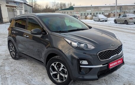 KIA Sportage IV рестайлинг, 2019 год, 2 400 000 рублей, 1 фотография