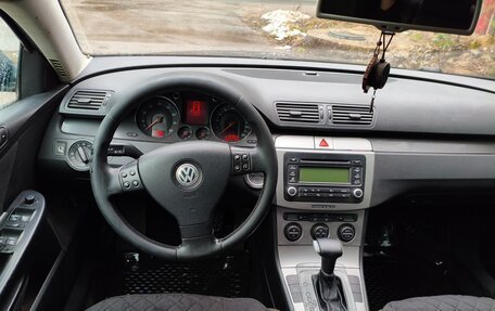 Volkswagen Passat B6, 2005 год, 499 000 рублей, 10 фотография
