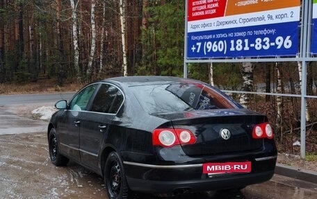 Volkswagen Passat B6, 2005 год, 499 000 рублей, 4 фотография