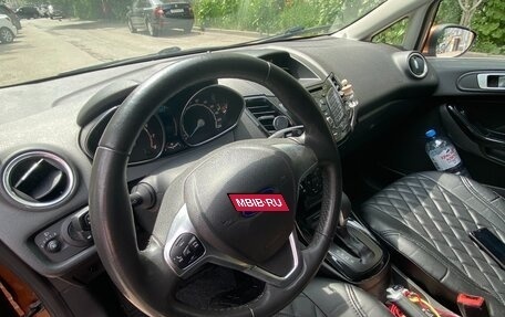 Ford Fiesta, 2015 год, 700 000 рублей, 11 фотография