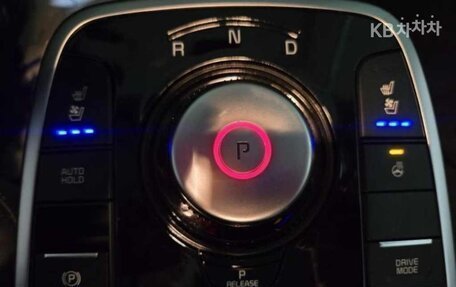 KIA Niro I, 2022 год, 1 644 400 рублей, 7 фотография