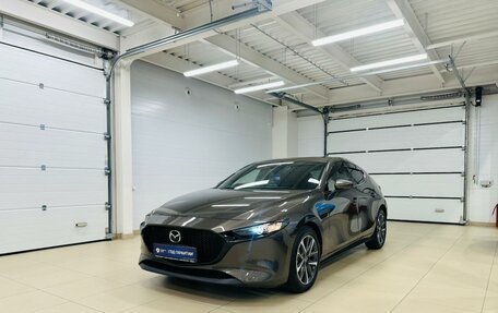 Mazda 3, 2020 год, 2 099 999 рублей, 2 фотография
