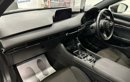 Mazda 3, 2020 год, 2 099 999 рублей, 13 фотография