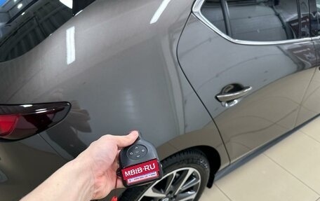 Mazda 3, 2020 год, 2 099 999 рублей, 25 фотография