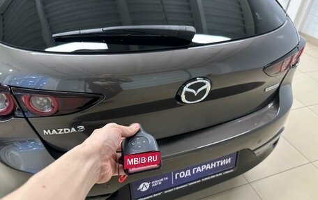 Mazda 3, 2020 год, 2 099 999 рублей, 24 фотография