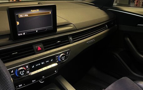 Audi A4, 2018 год, 3 100 000 рублей, 10 фотография