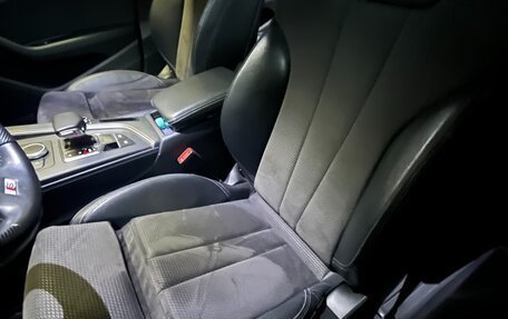 Audi A4, 2018 год, 3 100 000 рублей, 14 фотография