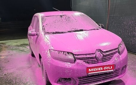 Renault Logan II, 2017 год, 640 000 рублей, 5 фотография