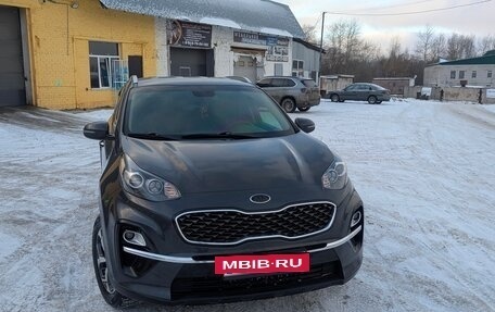 KIA Sportage IV рестайлинг, 2019 год, 2 400 000 рублей, 2 фотография