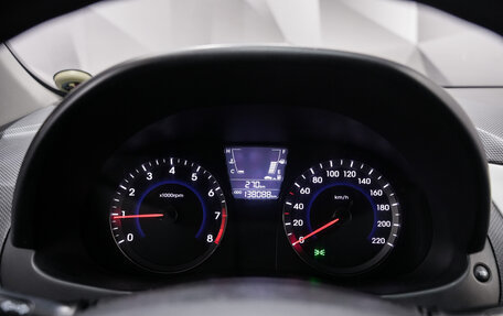 Hyundai Solaris II рестайлинг, 2011 год, 699 000 рублей, 14 фотография