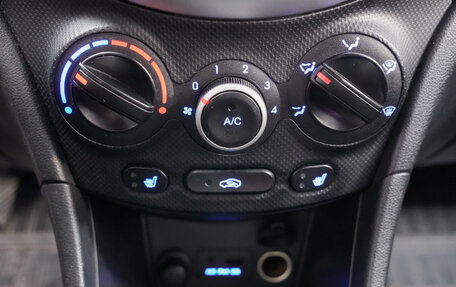 Hyundai Solaris II рестайлинг, 2011 год, 699 000 рублей, 17 фотография